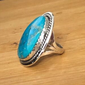 $324  Platero Navajo Estate Designer Ring  Sterling & Turquoise  Size 8 & 3/4